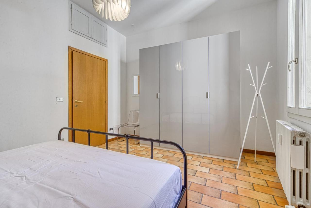 בולוניה Castiglione Family Apartment By Wonderful Italy מראה חיצוני תמונה